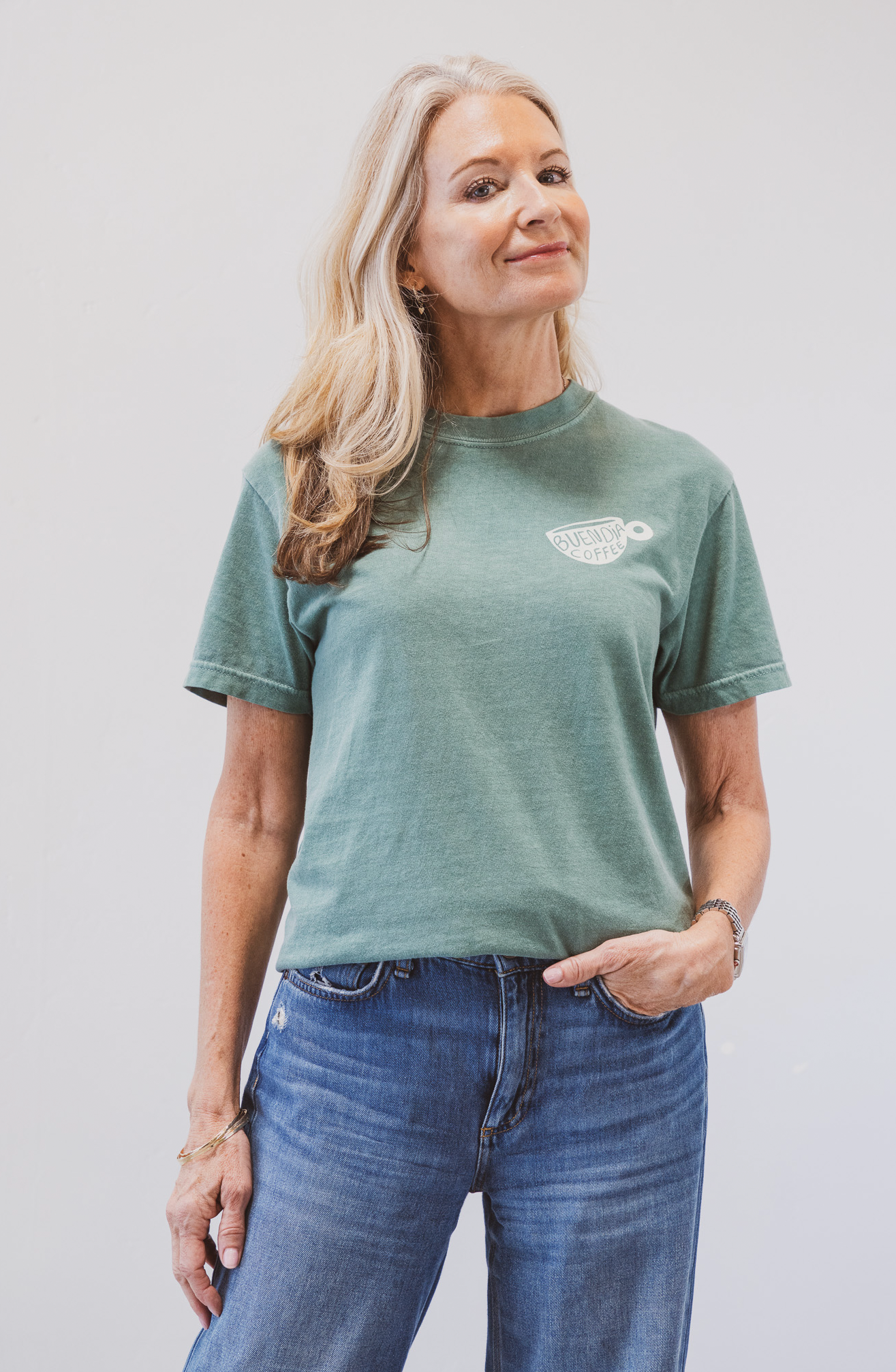 Buen Dia Coffee T-Shirt in Green