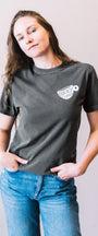 COFFEE MUG T-SHIRT - CHARCOAL