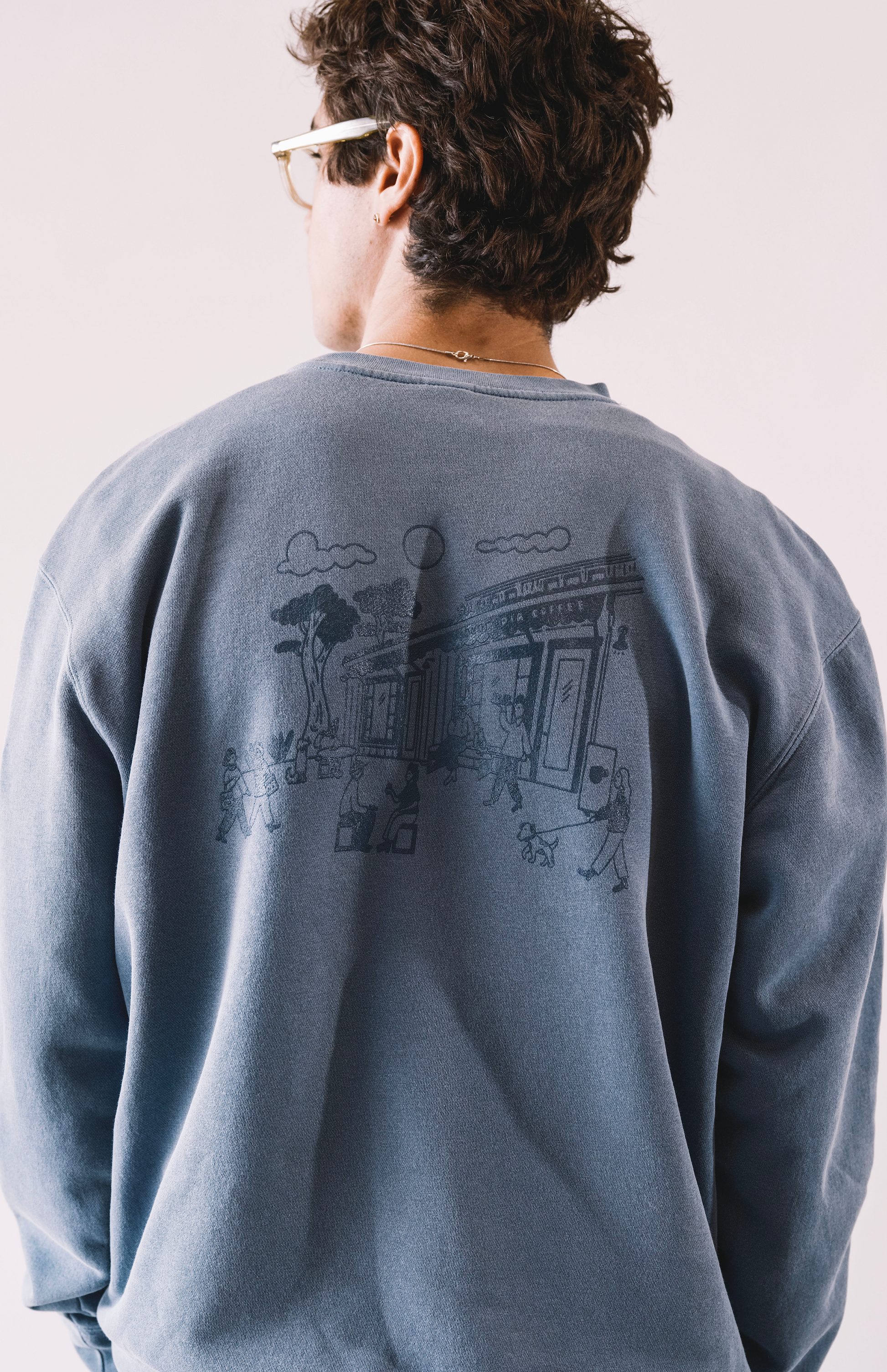 BUEN DIA COFFEE CREWNECK IN BLUE