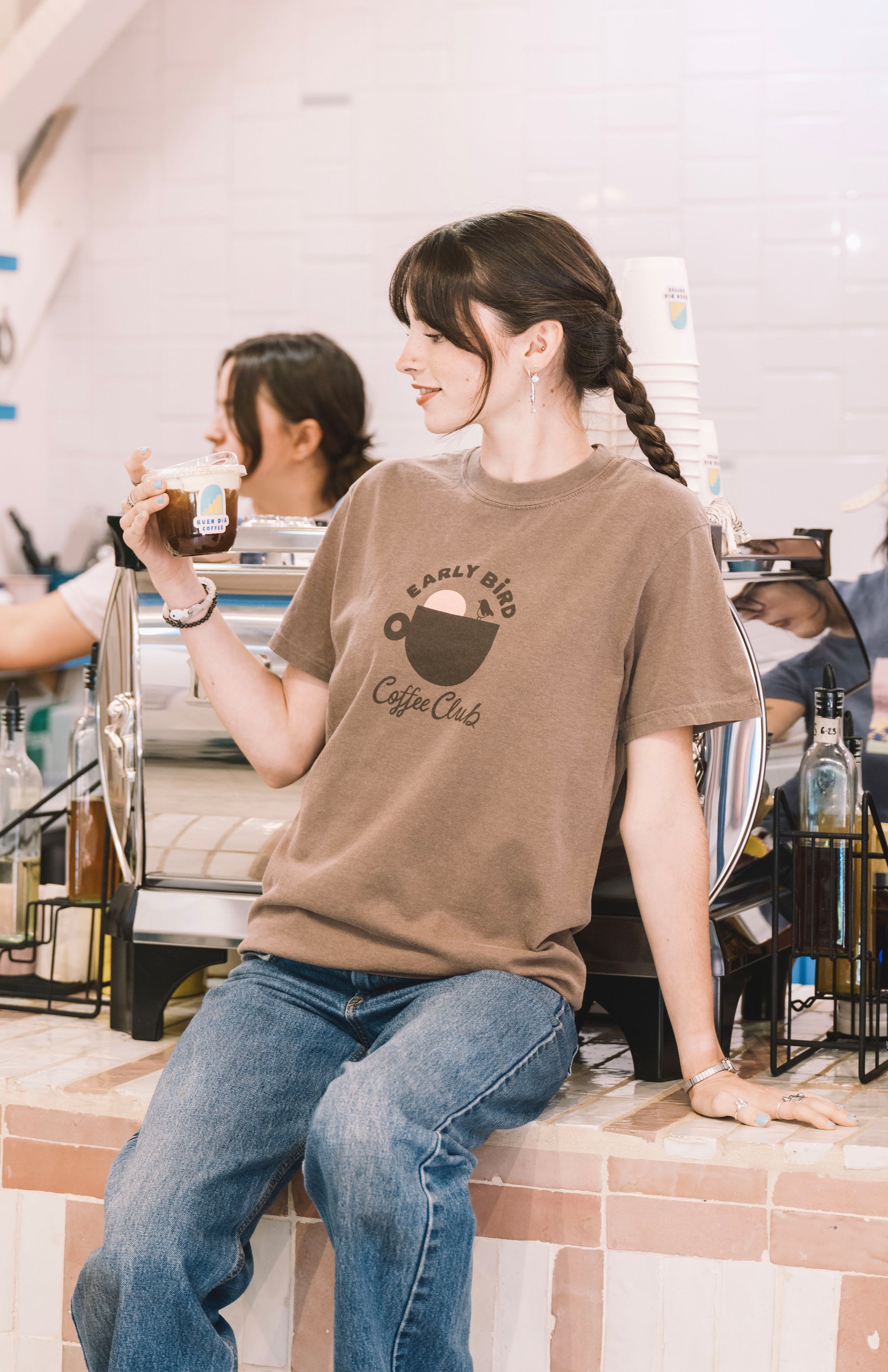 EARLY BIRD COFFEE CLUB T-SHIRT - BROWN